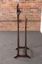 Italian Modern Fratelli Reguitti Sculptural Stained Mahogany X-Form Valet - Image 4