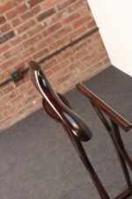 Italian Modern Fratelli Reguitti Sculptural Stained Mahogany X-Form Valet - Image 12