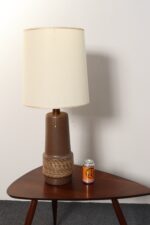 Vintage Brown Ceramic and Walnut Table Lamp with Finial by Gordon and Jane Martz - Image 3