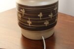 Vintage Gordon and Jane Martz Taupe Ceramic and Walnut Table Lamp with Finial - Image 20