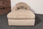 Vintage Art Deco-Style Chaise Lounge in Taupe Chenille with Ebonized Plinth Feet - Image 5