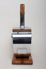 Art Deco Chrome and Walnut Expandable Magazine Rack by Fred D. Farr for Revere - Image 7