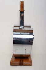 Art Deco Chrome and Walnut Expandable Magazine Rack by Fred D. Farr for Revere - Image 8